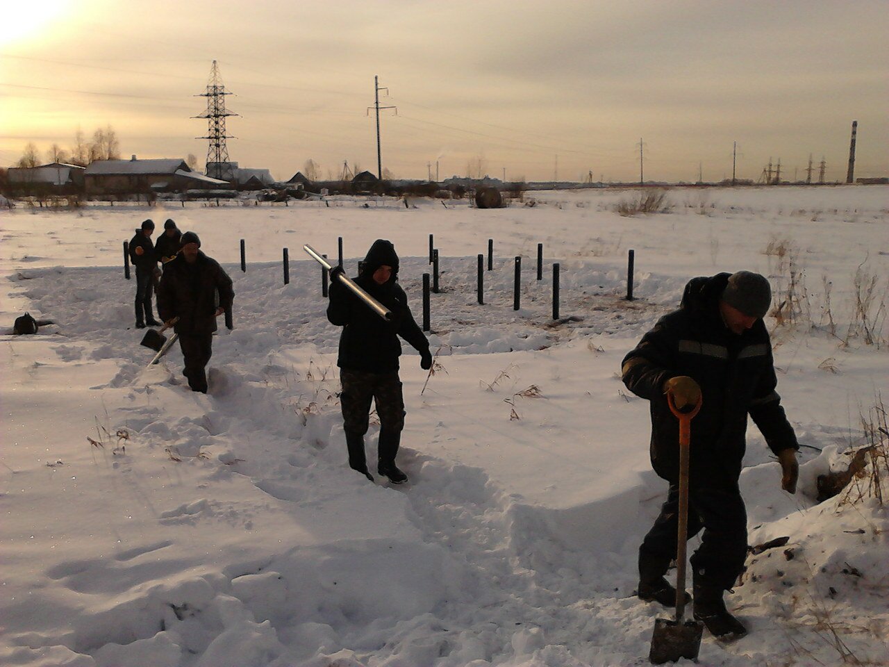 Монтаж свайного поля 